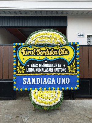 Papan Bunga Duka di Mapanget Barat